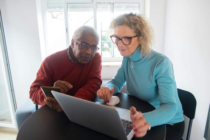 Sérénité Numérique Seniors 6