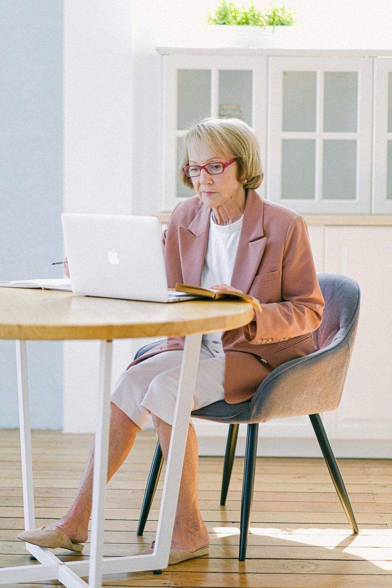 Sérénité Numérique Seniors 8